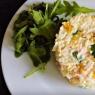 Салат с крабовыми палочками: калорийность и пищевая ценность блюда